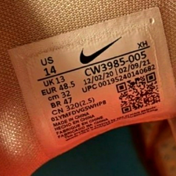 Kyrie 4 Low 7 - Picture 6 of 6